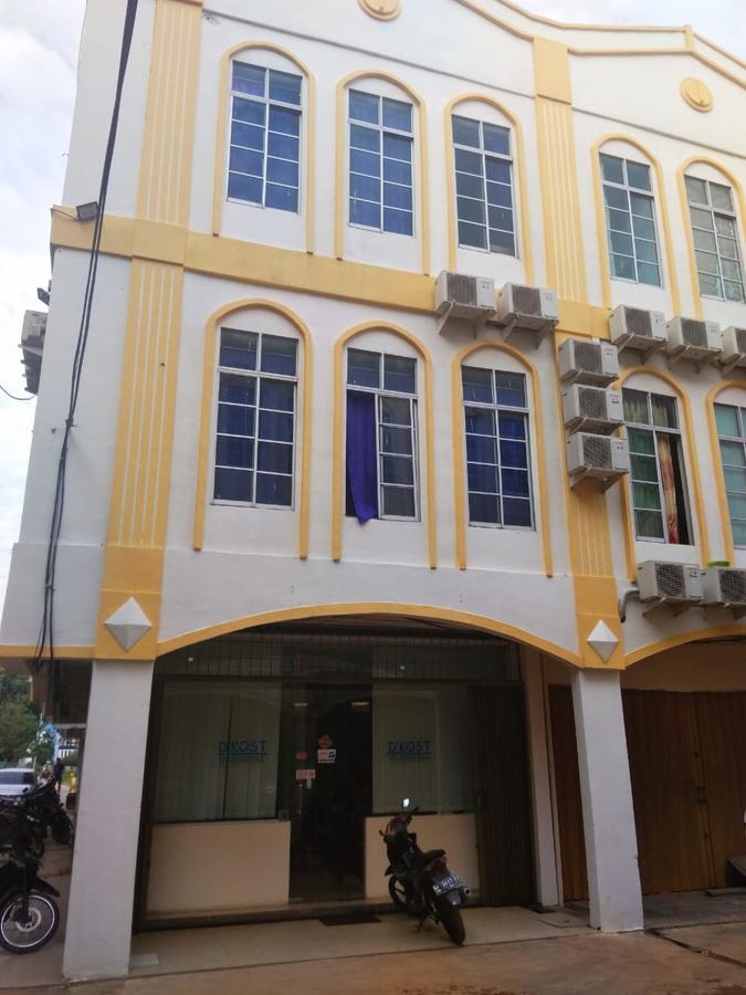 Hostel D'Kost Batam Nagoya Exterior foto